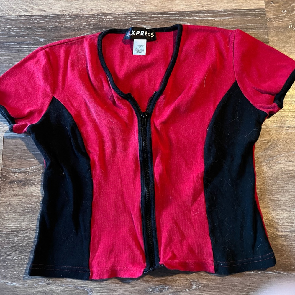 express baby tee red and black zip up